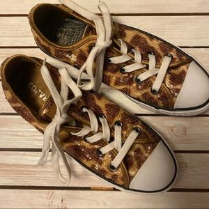 Converse Sequin Giraffe Print Shoes men 4 women 6‎